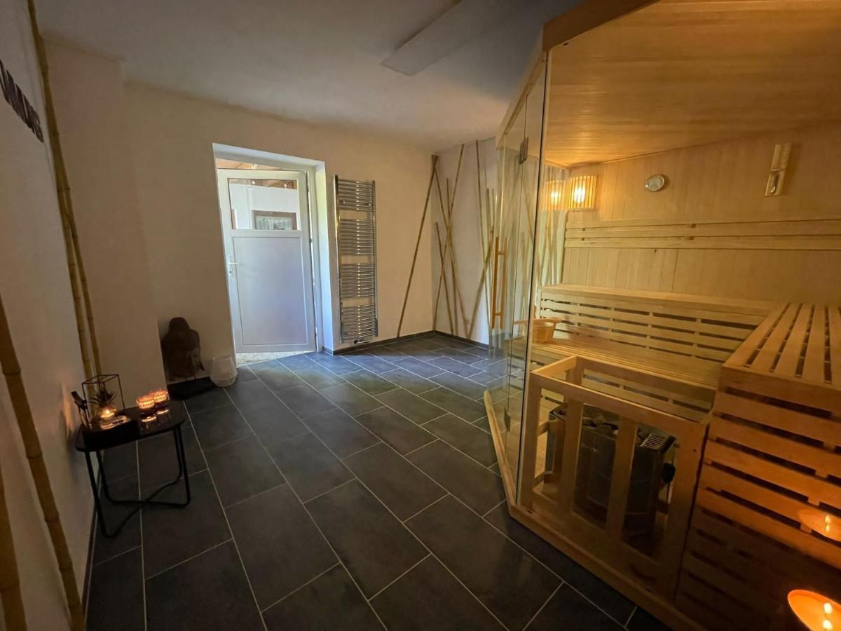 Stilvolle Wellness-Ferienwohnung In Neef Whirlpool, Sauna, Grill, Fitness, Billard & Moselblick ภายนอก รูปภาพ