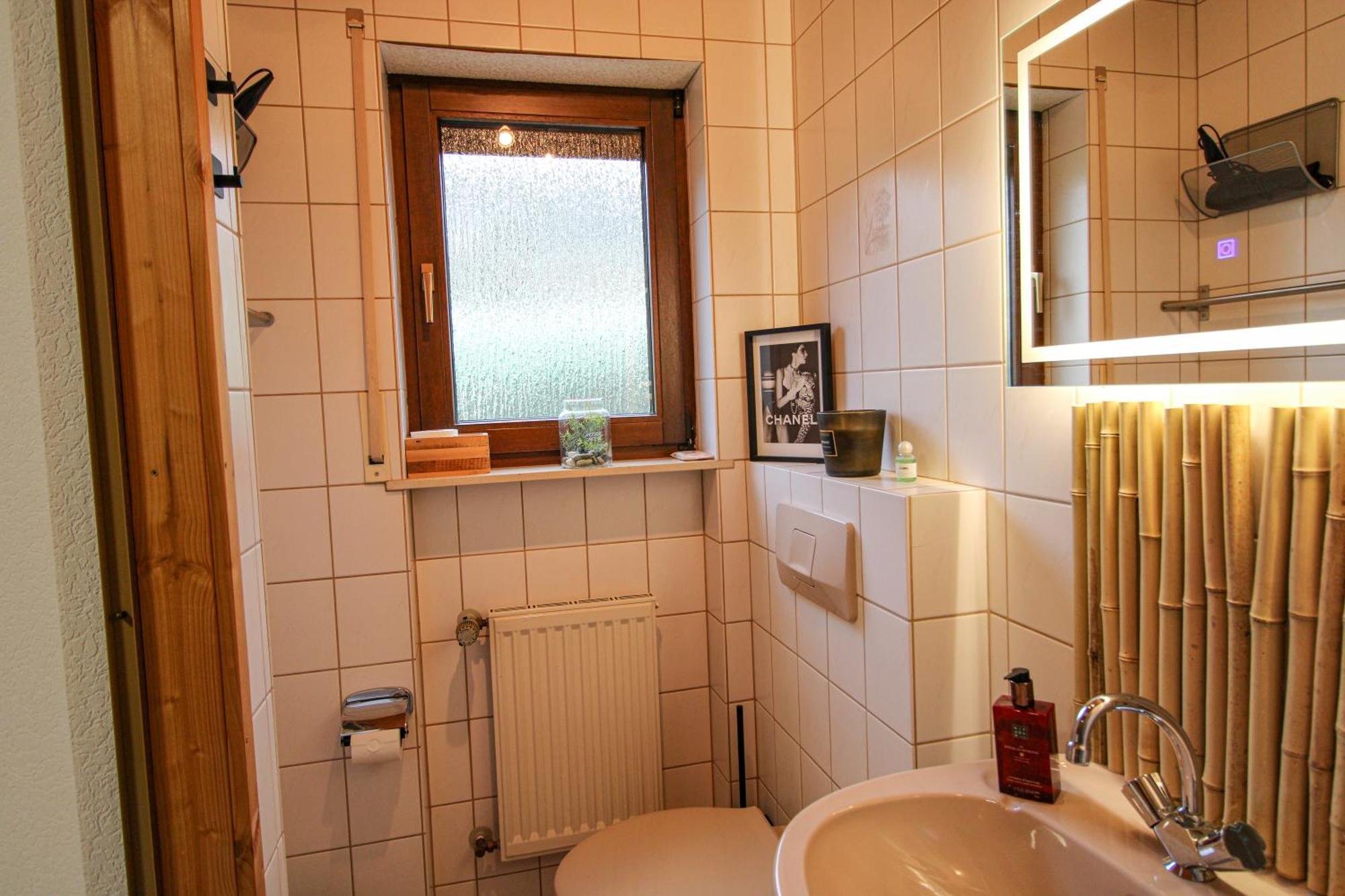 Stilvolle Wellness-Ferienwohnung In Neef Whirlpool, Sauna, Grill, Fitness, Billard & Moselblick ภายนอก รูปภาพ